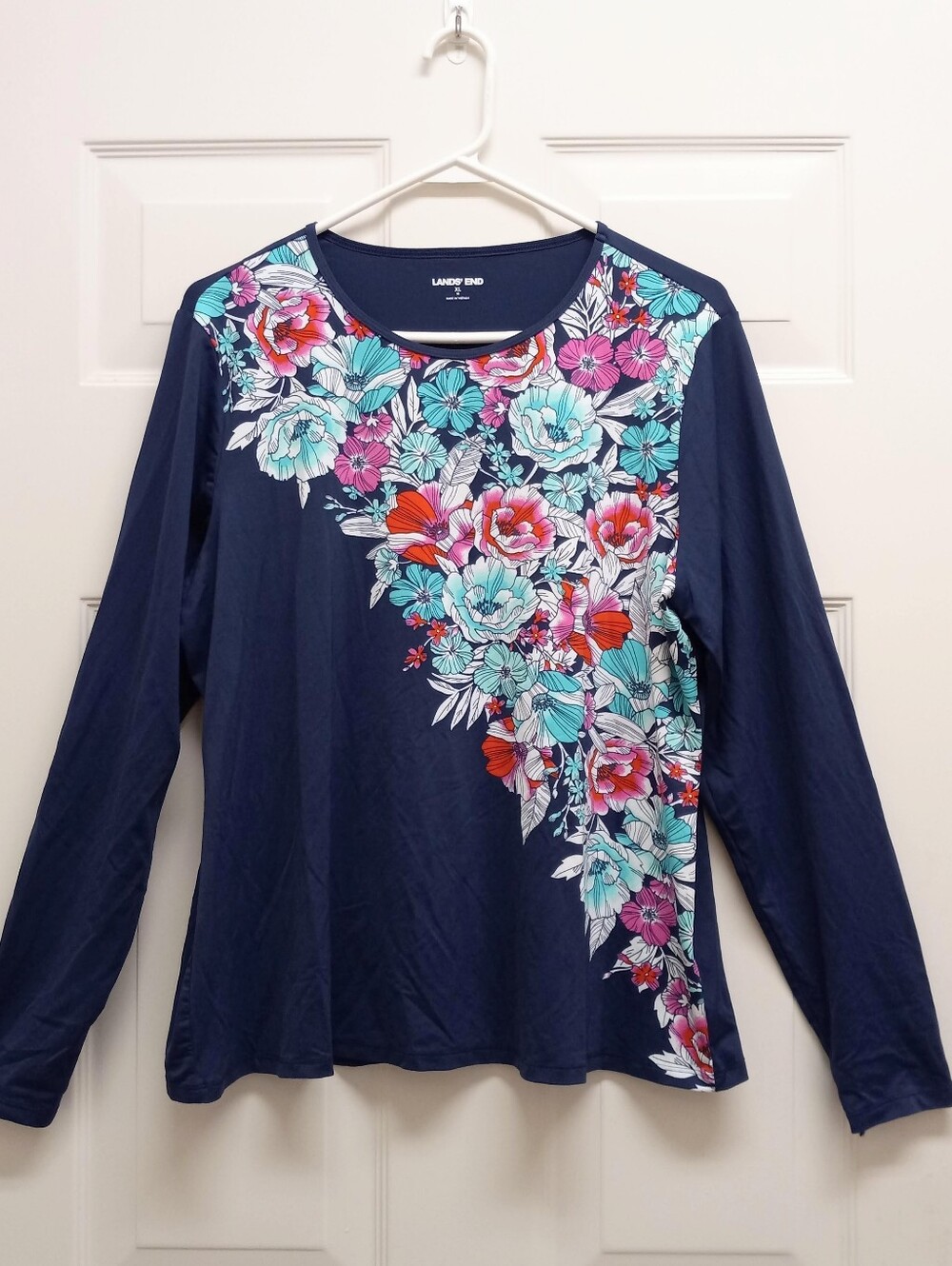 Lands End Womens Rash Guard Swim Top Floral Blossom Blue XL 18 UPF 50 Beach